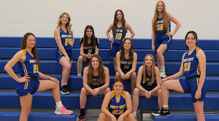 Photo of the 2023-2024 Girls Basketball Team